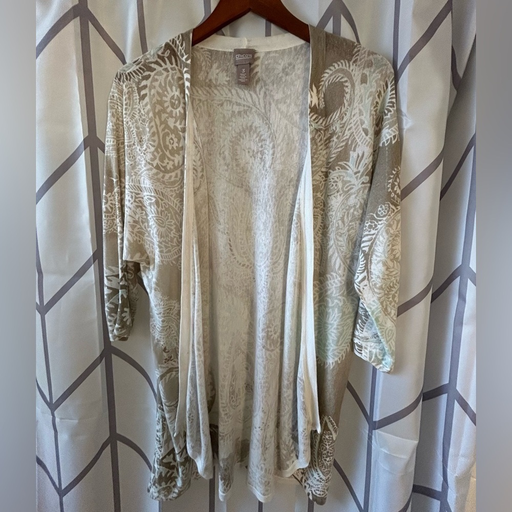 Chico's Beige and Cream Patterned Cardigan